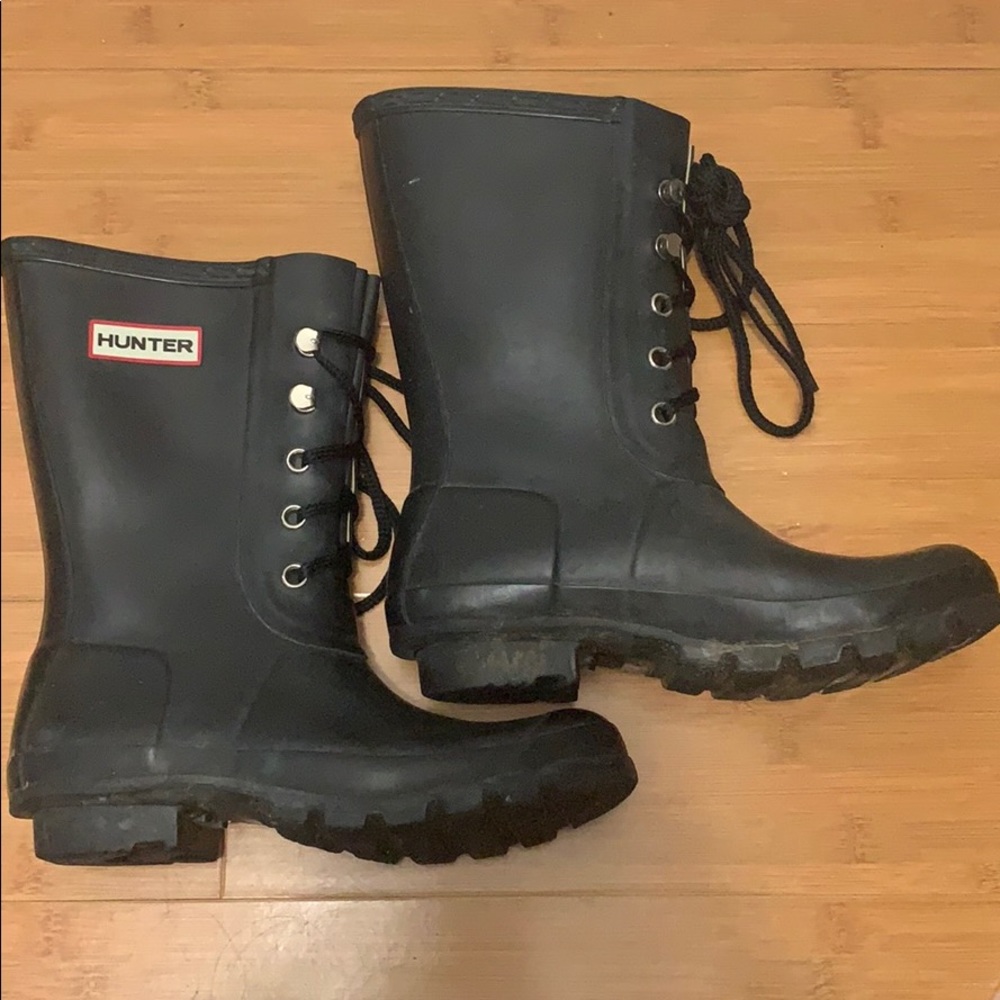Hunter Mid-Calf Lace-Up Midnight Blue Rainboots